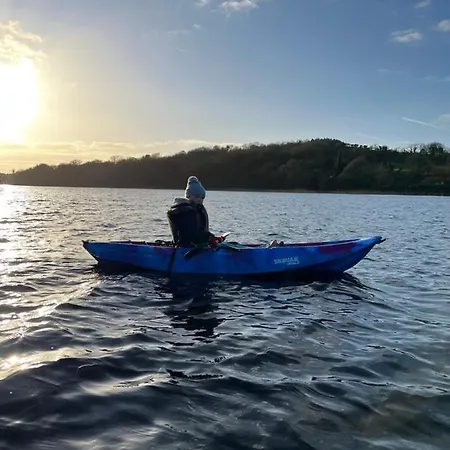 Cosy Lakeside With Option To Add Private Hot Tub * Duneena