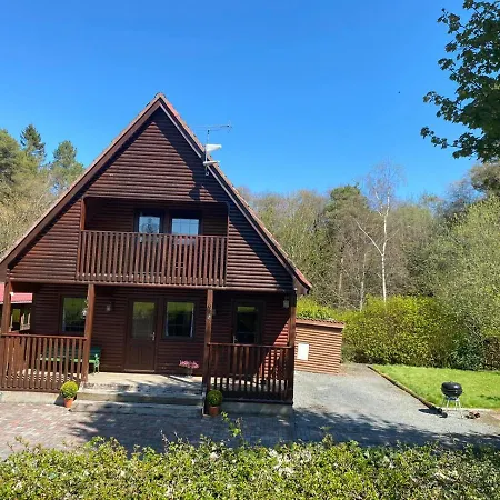 Cosy Lakeside With Option To Add Private Hot Tub Chalet *