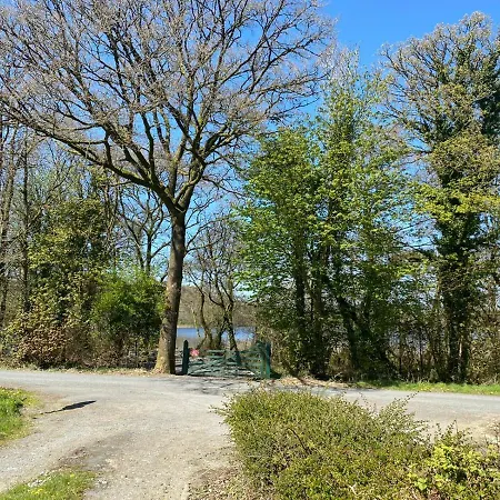 Cosy Lakeside With Option To Add Private Hot Tub Σαλέ *