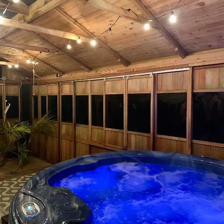 Chalet Cosy Lakeside With Option To Add Private Hot Tub