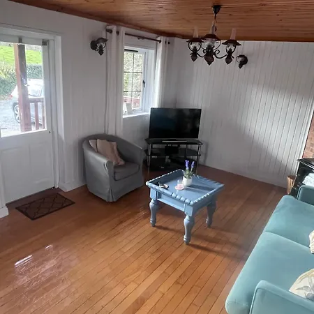 Cosy Lakeside With Option To Add Private Hot Tub Chalet *