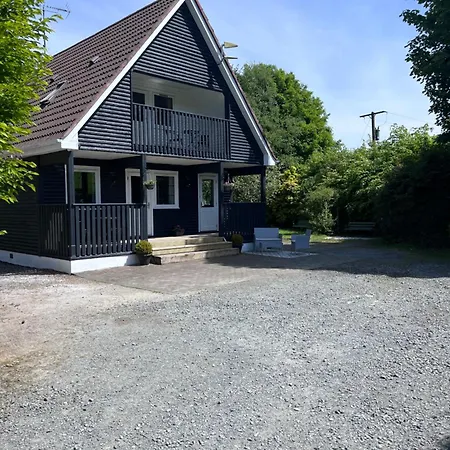 Chalet Cosy Lakeside With Option To Add Private Hot Tub