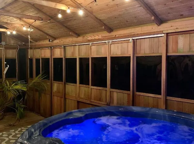 Alpehytte Cosy Lakeside With Option To Add Private Hot Tub